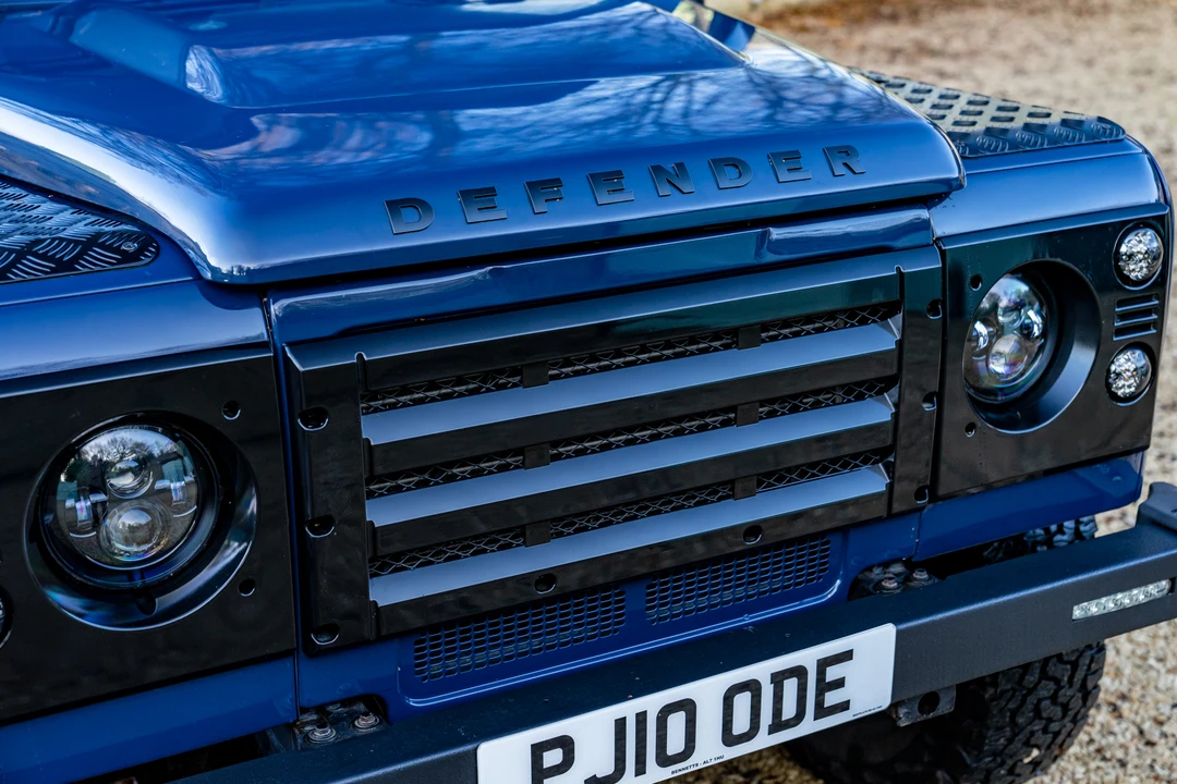 2010 Land Rover Defender 90 - Image 23 of 31