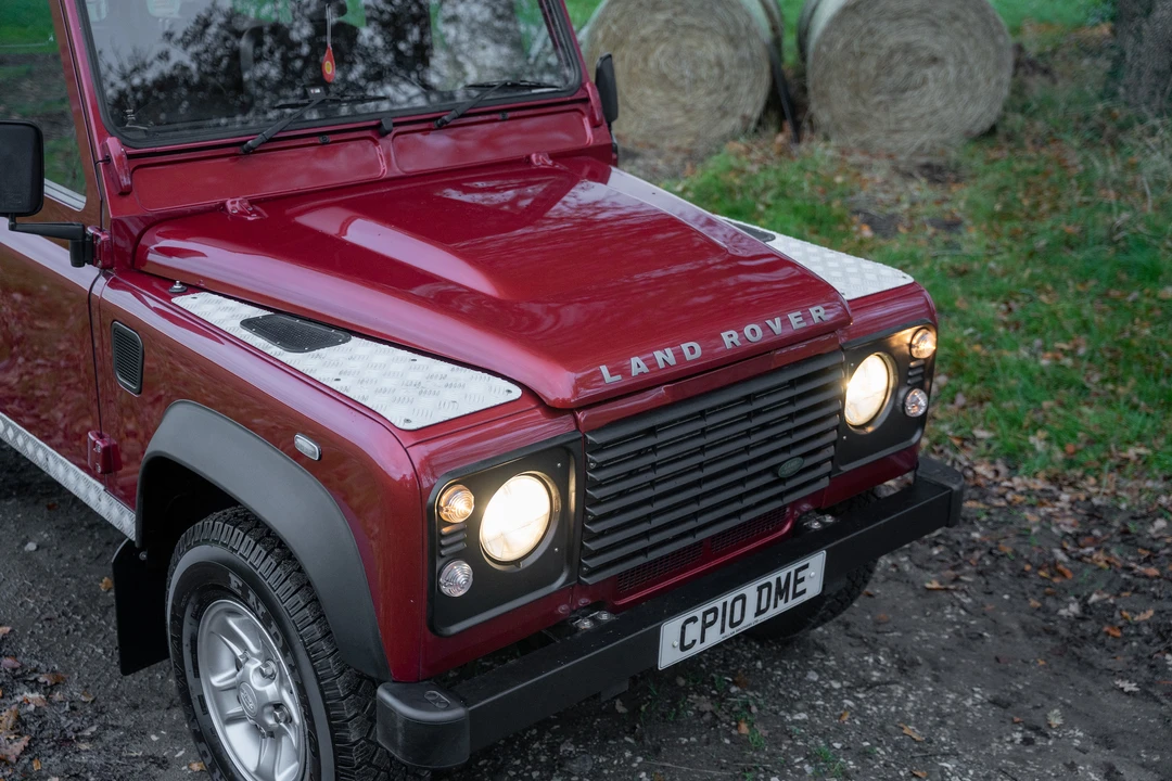 2010 Land Rover Defender 90 - Image 31 of 31