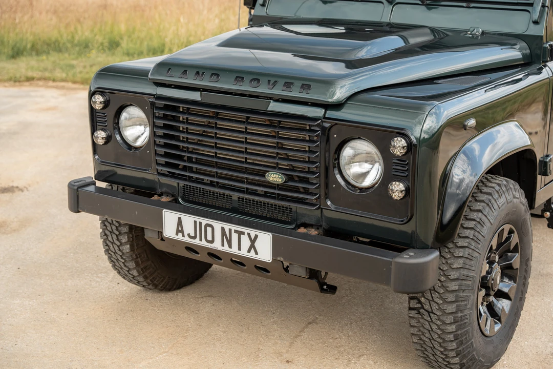 2010 Land Rover Defender 90 - Image 20 of 31