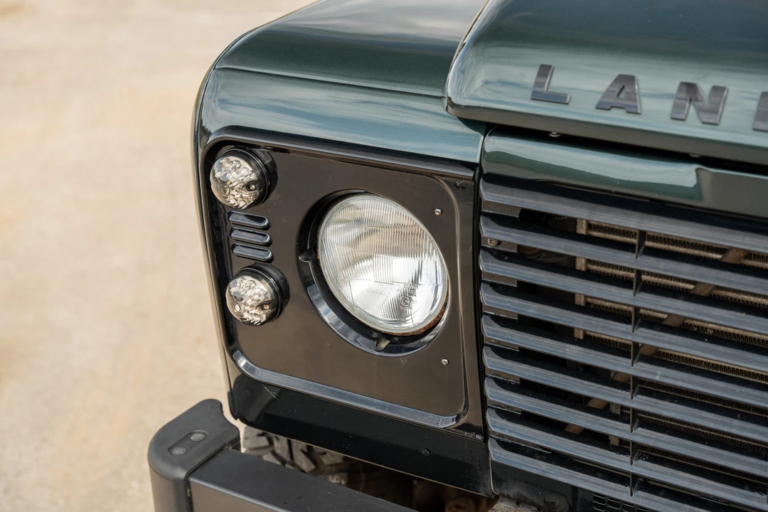2010 Land Rover Defender 90 - Image 31 of 31