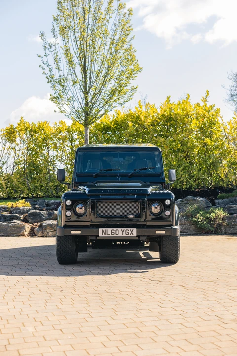2010 Land Rover Defender 90 - Image 21 of 31
