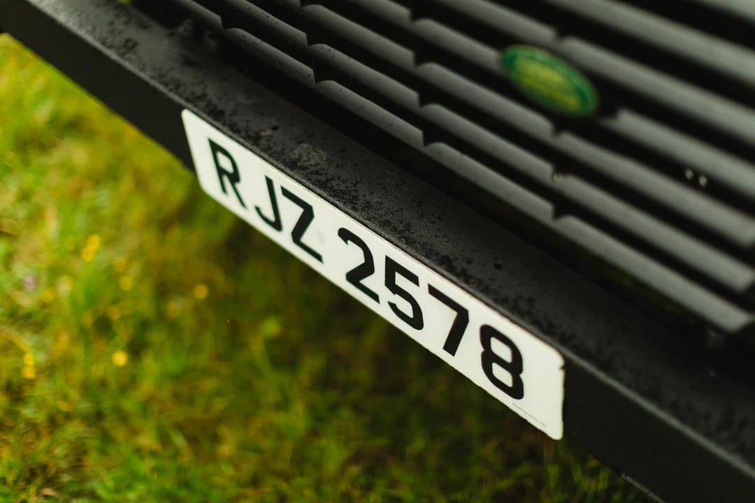 2010 Land Rover Defender 90 - Image 27 of 31
