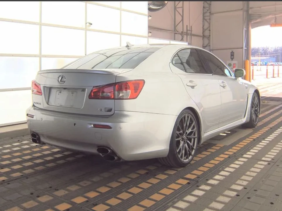 2010 Lexus IS F 2nd Gen - Image 5 of 11