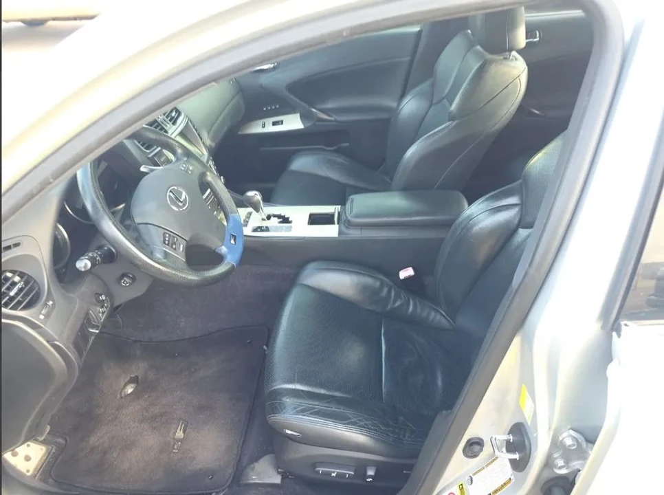 2010 Lexus IS F 2nd Gen - Image 8 of 11