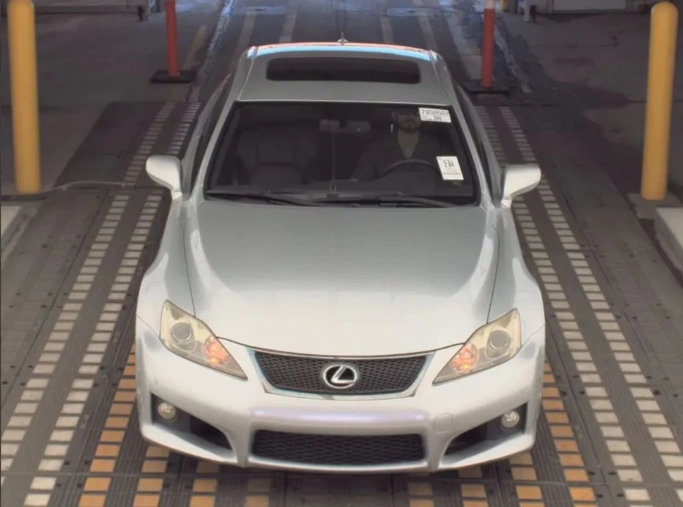 2010 Lexus IS F 2nd Gen - Image 7 of 11