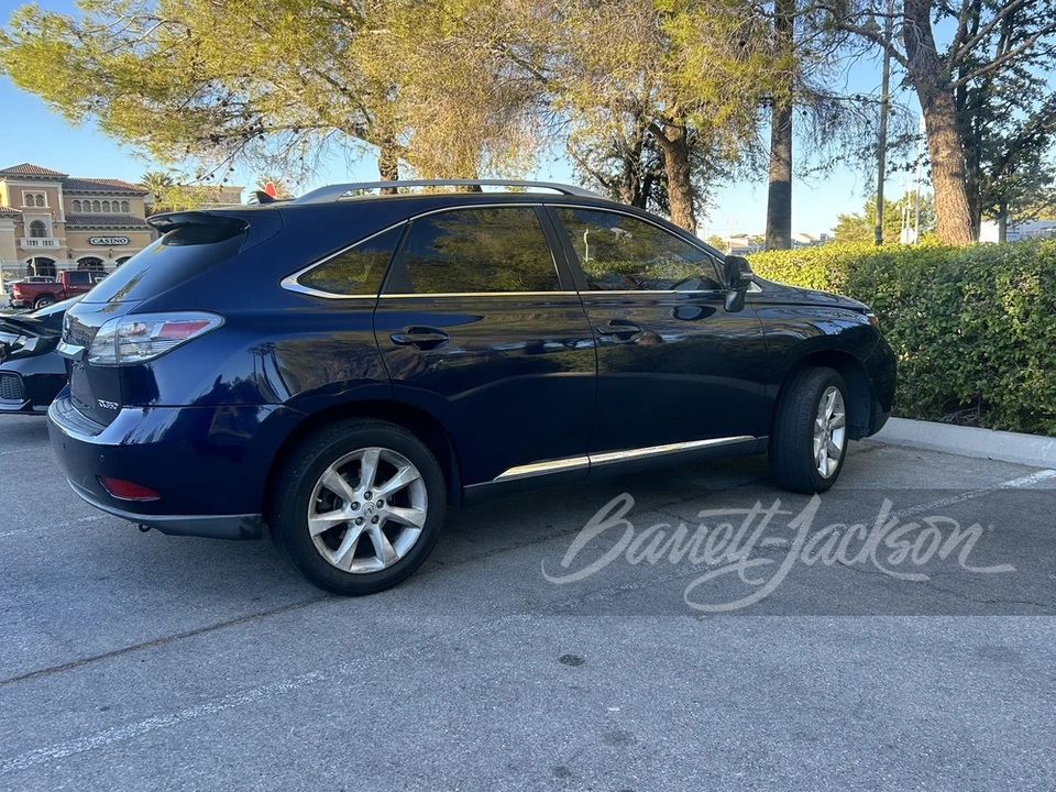 2010 Lexus RX 3rd Gen - Image 2 of 6
