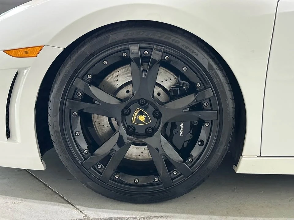 2010 Lamborghini Gallardo - Image 5 of 16