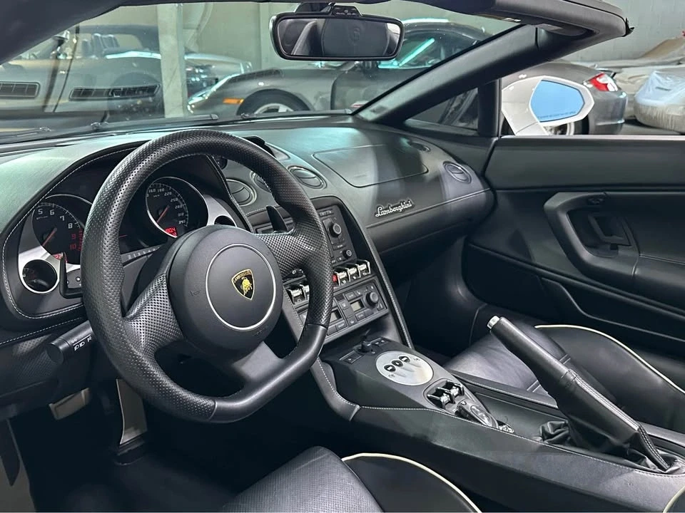 2010 Lamborghini Gallardo - Image 7 of 16