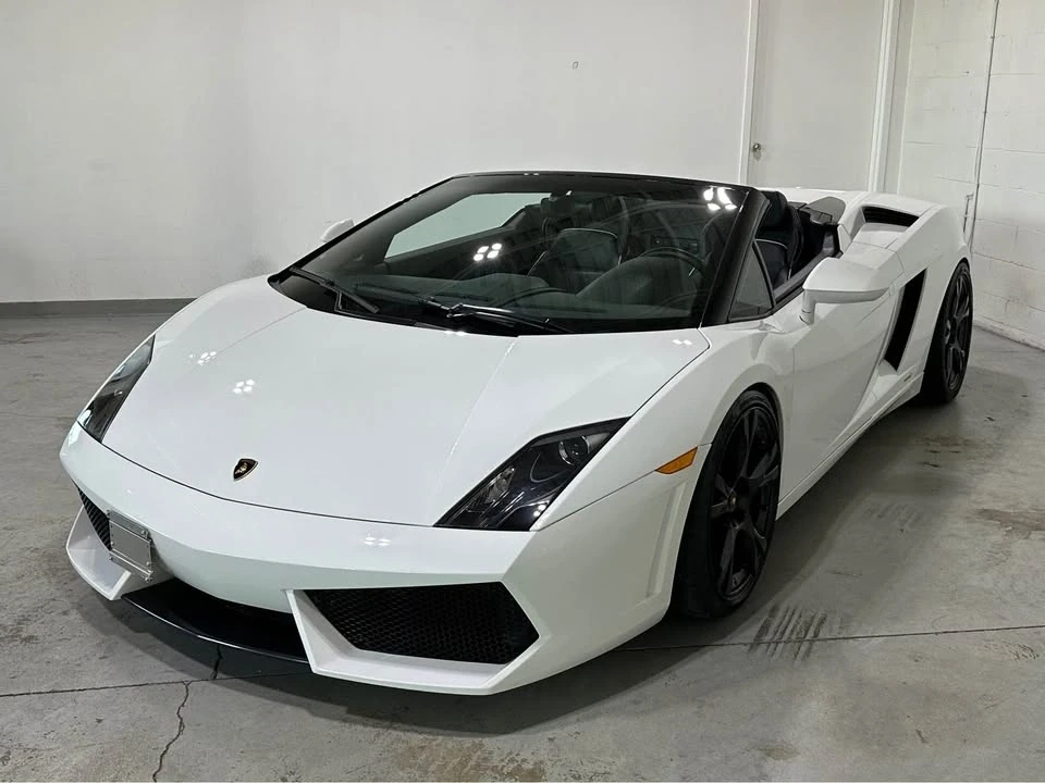2010 Lamborghini Gallardo - Image 2 of 16