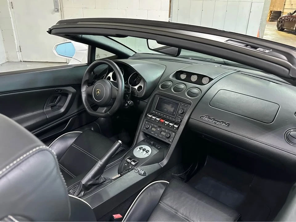 2010 Lamborghini Gallardo - Image 16 of 16