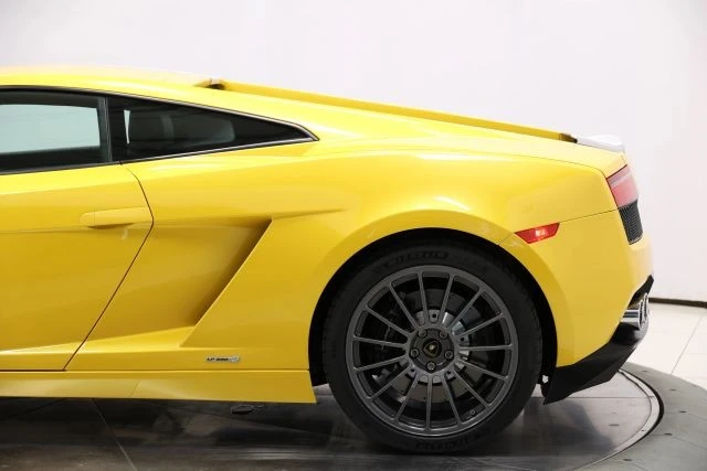 2010 Lamborghini Gallardo LP550-2 - Image 9 of 31