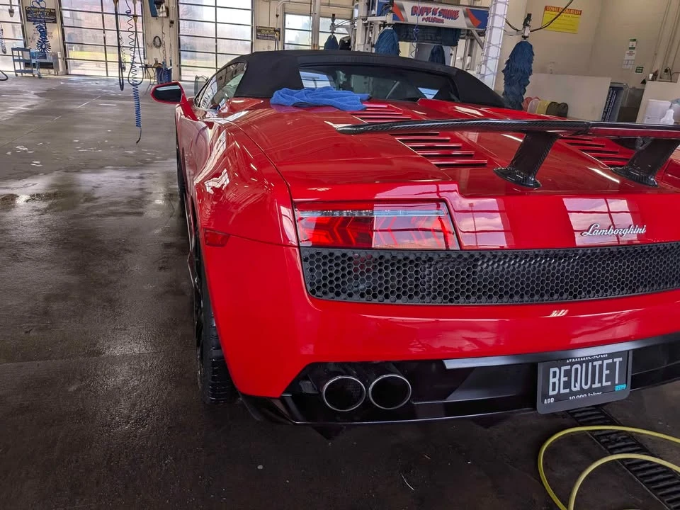 2010 Lamborghini Gallardo LP560-4 - Image 11 of 20