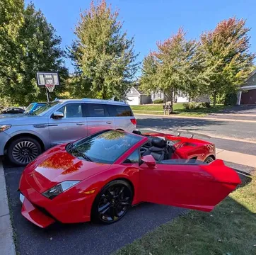2010 Lamborghini Gallardo LP 560-4 Roadster 2D