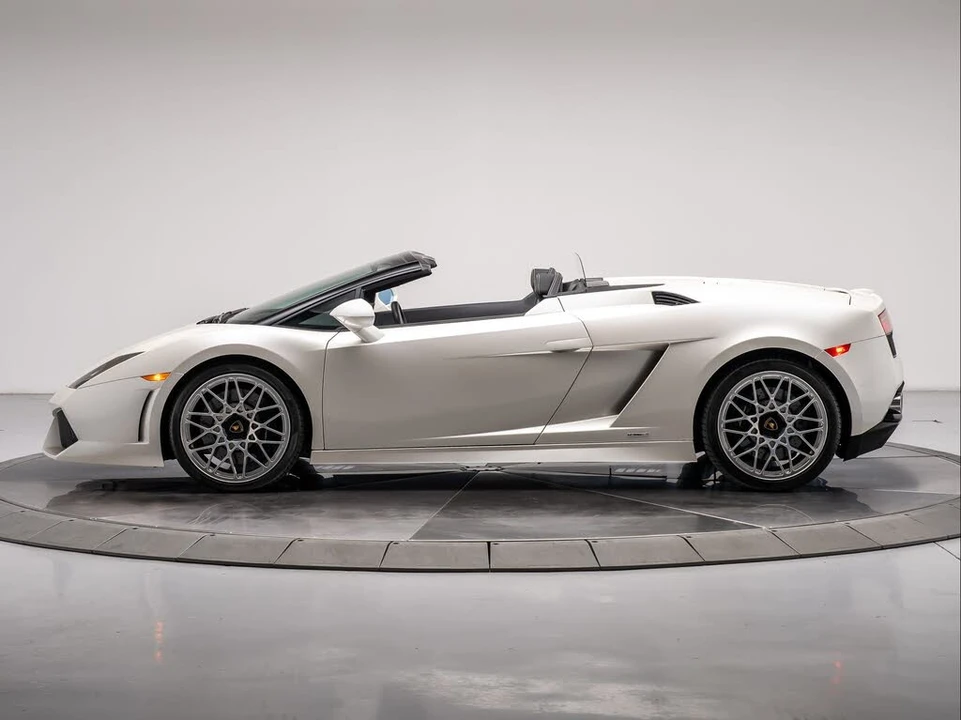 2010 Lamborghini Gallardo LP560-4 - Image 2 of 6