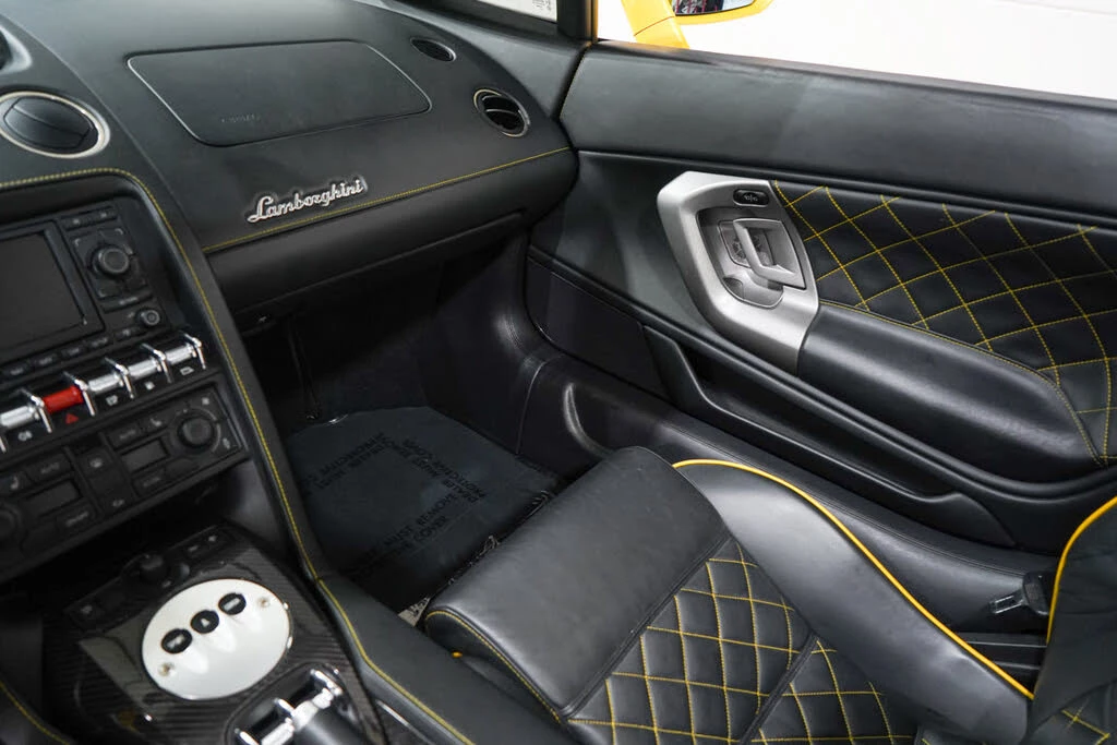 2010 Lamborghini Gallardo LP560-4 - Image 14 of 31