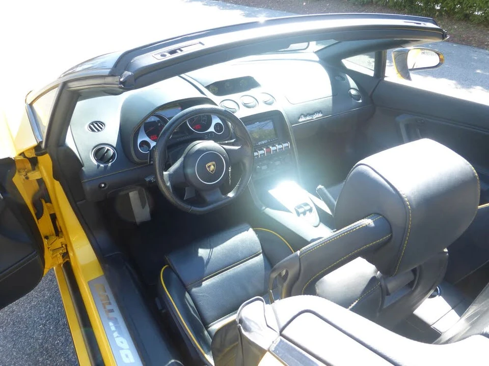2010 Lamborghini Gallardo LP560-4 - Image 16 of 31