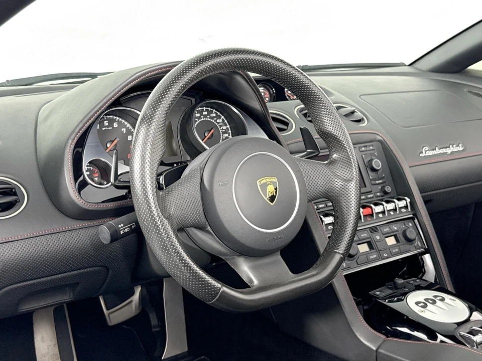 2010 Lamborghini Gallardo LP560-4 - Image 12 of 31