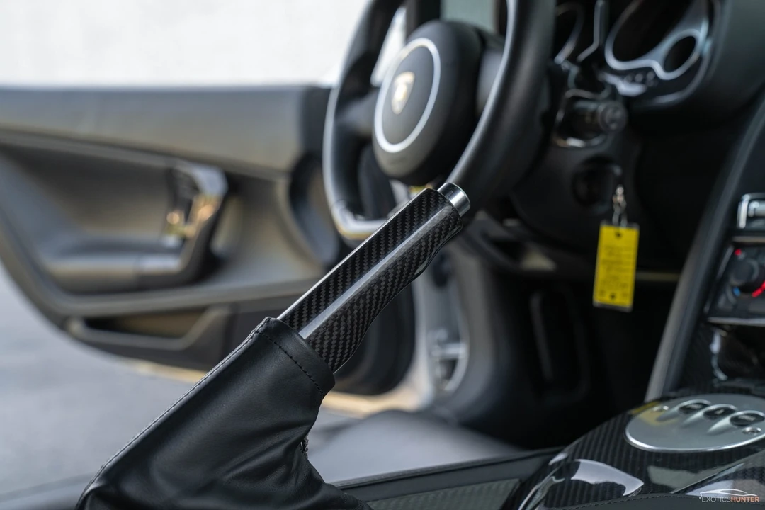 2010 Lamborghini Gallardo LP560-4 - Image 8 of 12