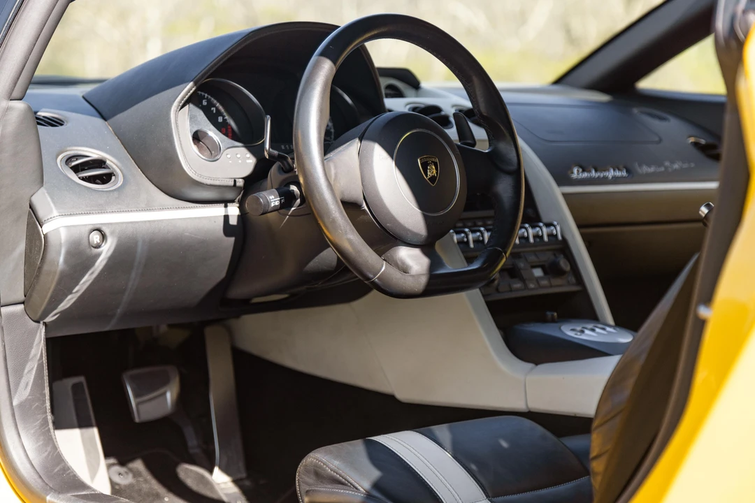 2010 Lamborghini Gallardo LP550-2 - Image 23 of 31