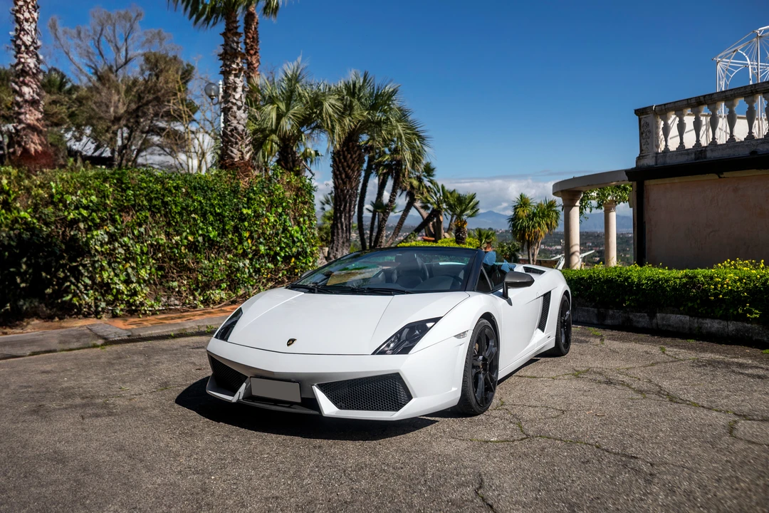2010 Lamborghini Gallardo LP560-4 - Image 12 of 30