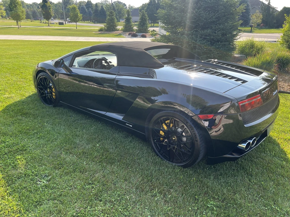 2010 Lamborghini Gallardo LP560-4 - Image 8 of 31