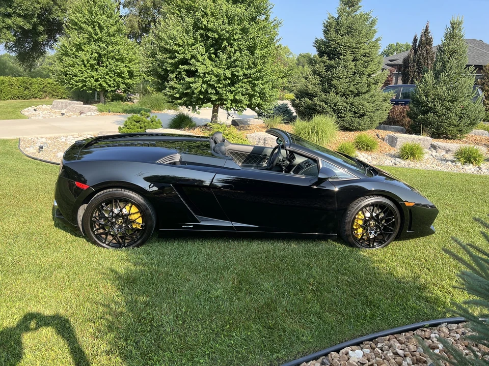 2010 Lamborghini Gallardo LP560-4 - Image 12 of 31