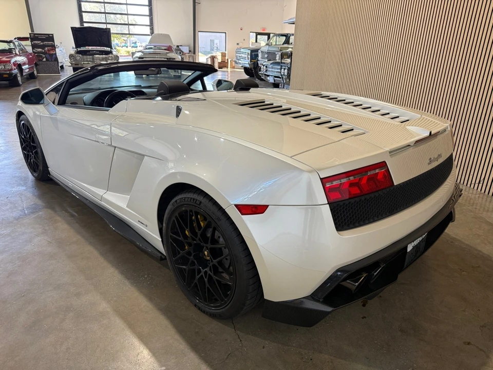 2010 Lamborghini Gallardo LP560-4 - Image 16 of 21