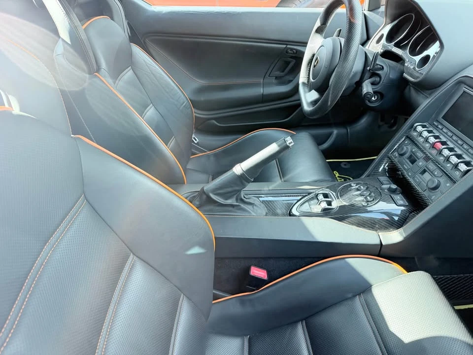 2010 Lamborghini Gallardo - Image 5 of 6