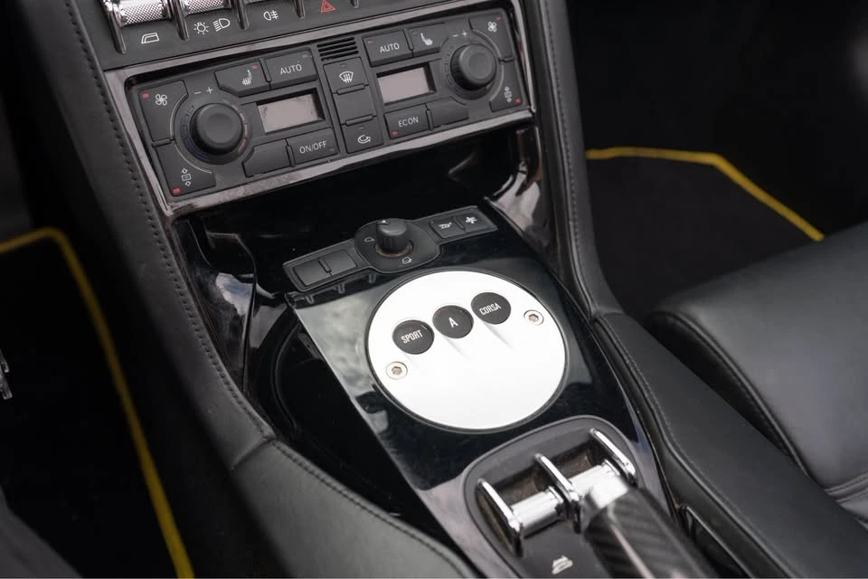 2010 Lamborghini Gallardo - Image 16 of 20