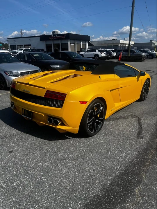 2010 Lamborghini Gallardo - Image 6 of 11