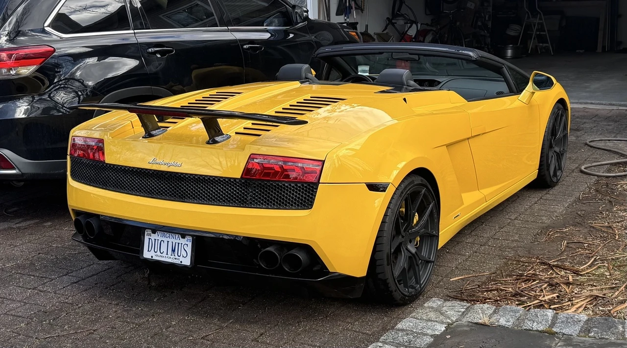 2010 Lamborghini Gallardo LP560-4 - Image 9 of 19