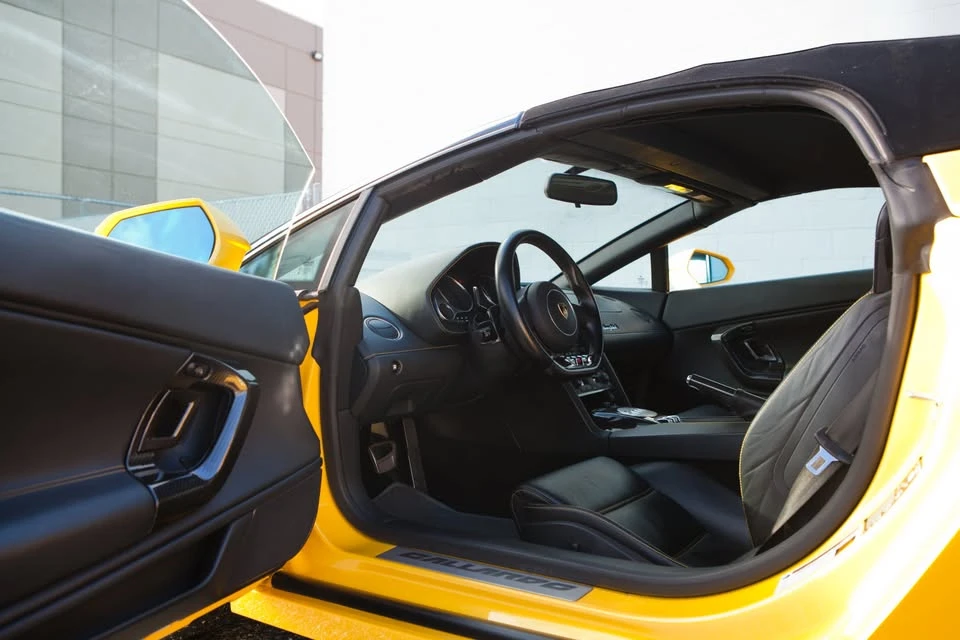 2010 Lamborghini Gallardo LP560-4 - Image 12 of 18