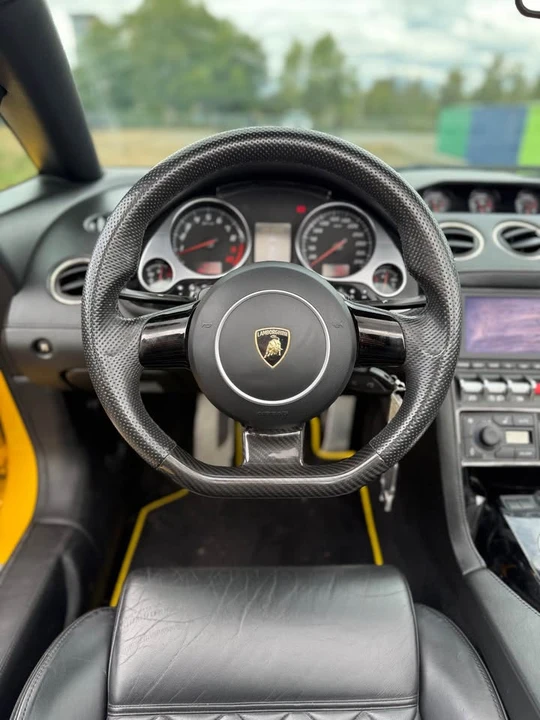 2010 Lamborghini Gallardo LP560-4 - Image 12 of 15