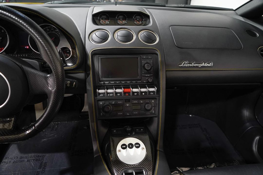 2010 Lamborghini Gallardo LP560-4 - Image 12 of 31
