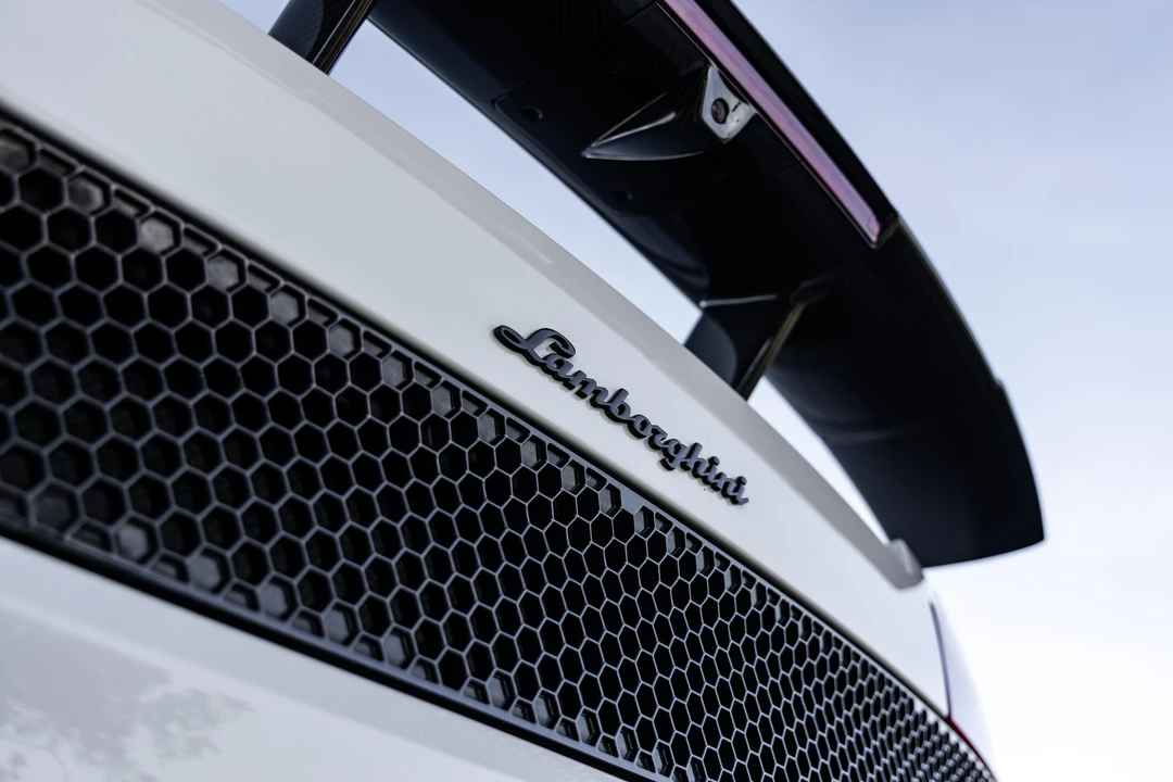 2010 Lamborghini Gallardo LP570-4 Superleggera - Image 6 of 31