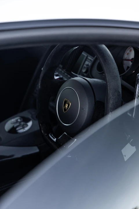 2010 Lamborghini Gallardo LP570-4 Superleggera - Image 21 of 31