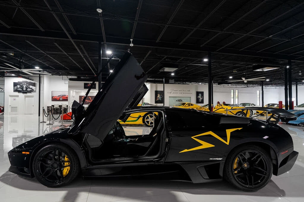 2010 Lamborghini Murcielago LP640 - Image 10 of 31