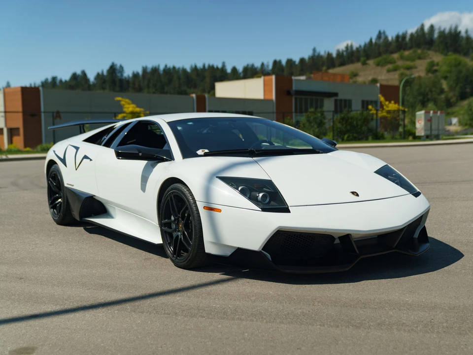 2010 Lamborghini Murcielago LP670-4 SV - Image 8 of 31