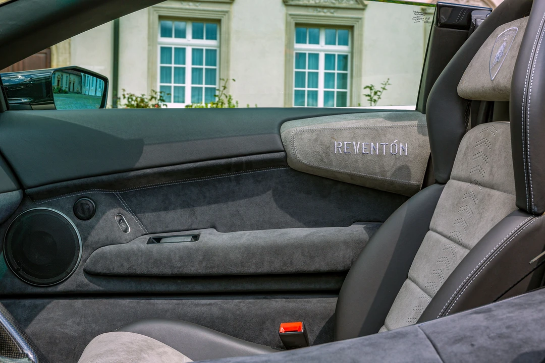 2010 Lamborghini Reventon - Image 31 of 31