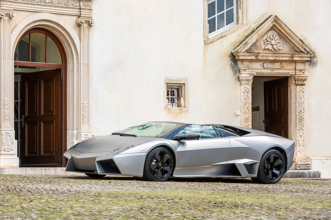 2010 Lamborghini Reventon - Image 16 of 31