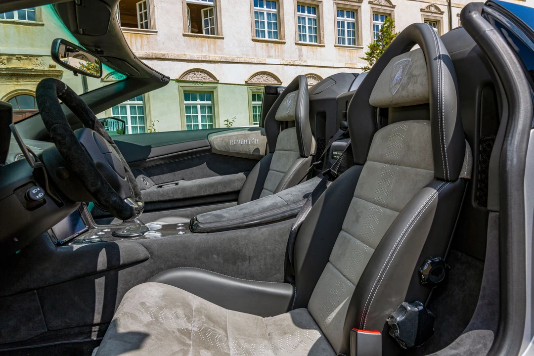 2010 Lamborghini Reventon - Image 22 of 31