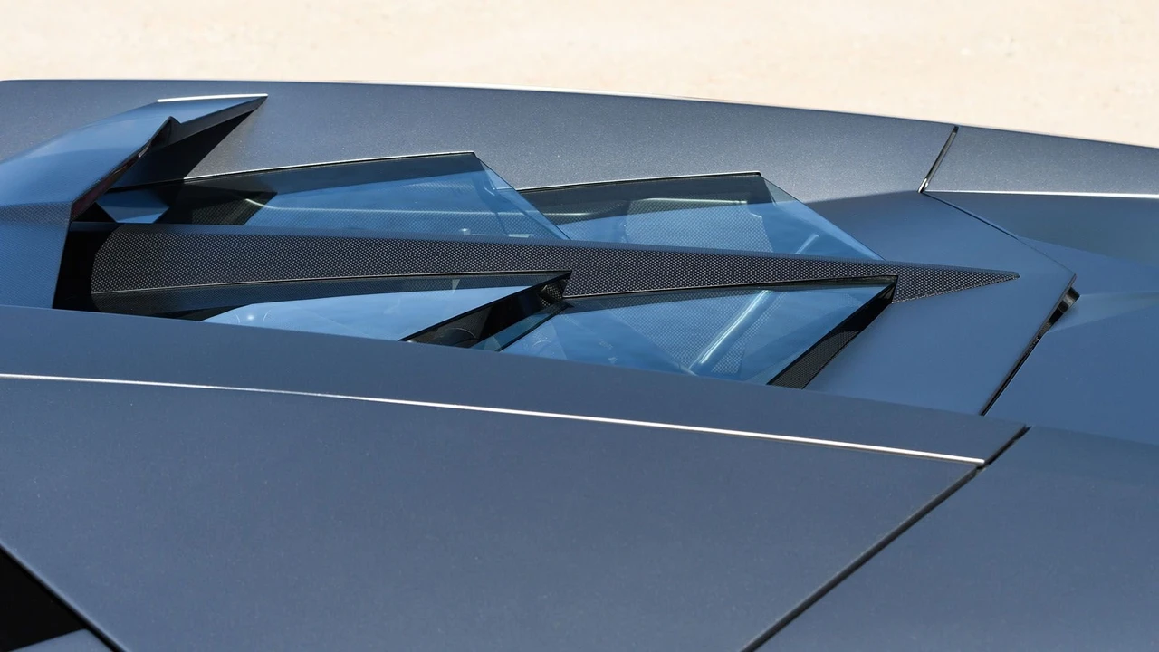 2010 Lamborghini Reventon - Image 15 of 31