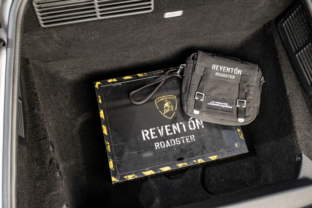 2010 Lamborghini Reventon - Image 25 of 31