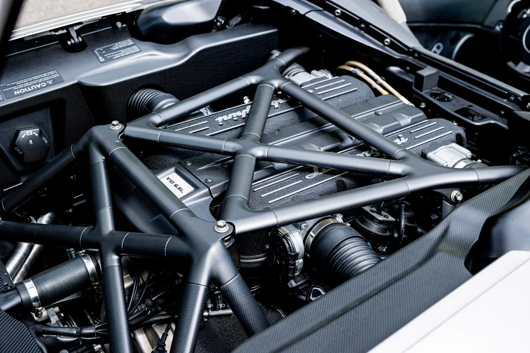2010 Lamborghini Reventon - Image 27 of 31