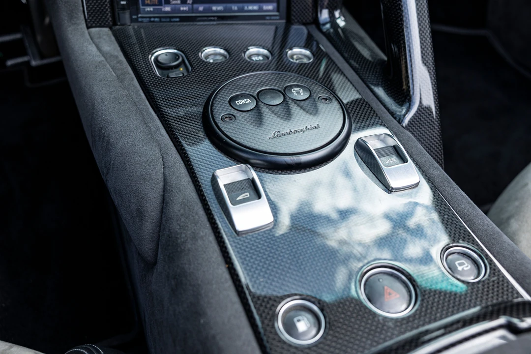 2010 Lamborghini Reventon - Image 14 of 31