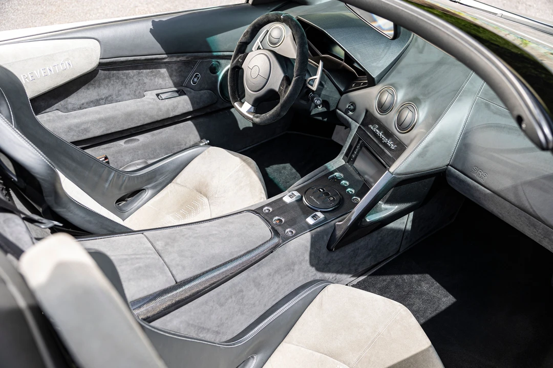 2010 Lamborghini Reventon - Image 15 of 31