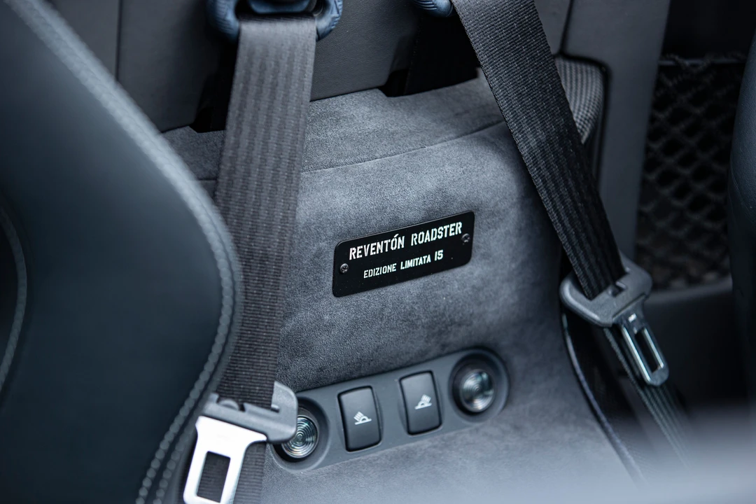 2010 Lamborghini Reventon - Image 21 of 31