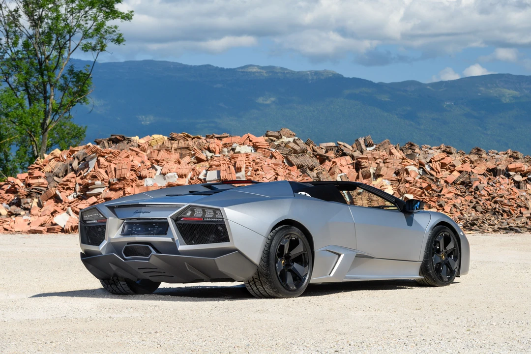 2010 Lamborghini Reventon - Image 25 of 31