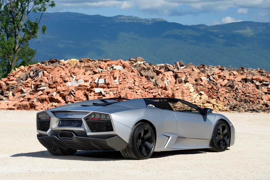 2010 Lamborghini Reventon - Image 26 of 31