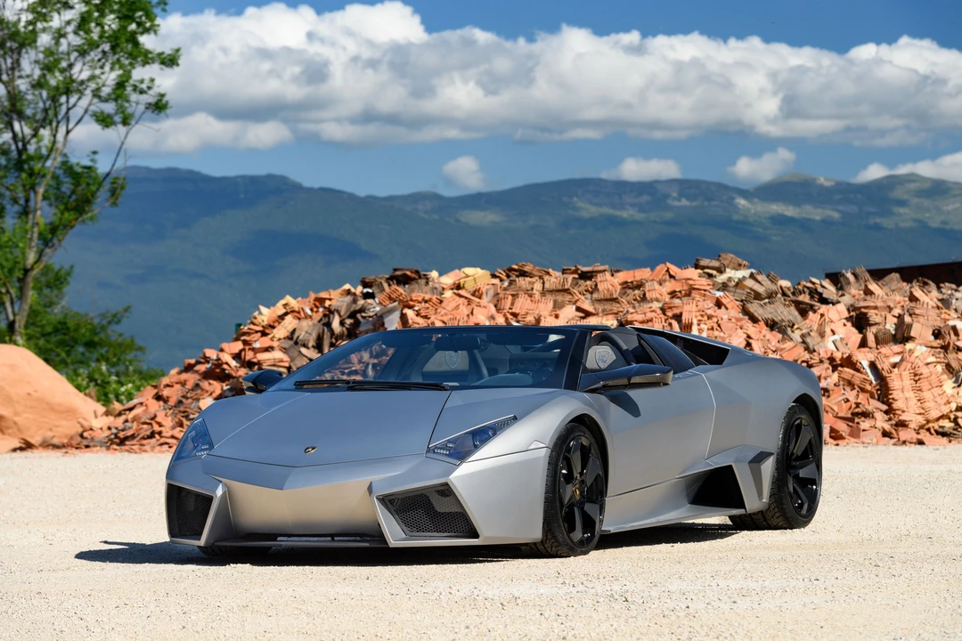 2010 Lamborghini Reventon - Image 17 of 31